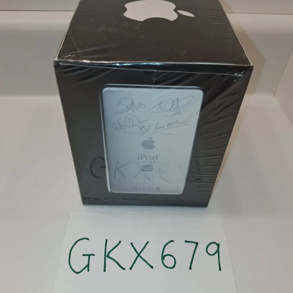 Apple iPod Vintage U2 Special Edition Black/Red (20 GB) Unopened/Factory Sealed